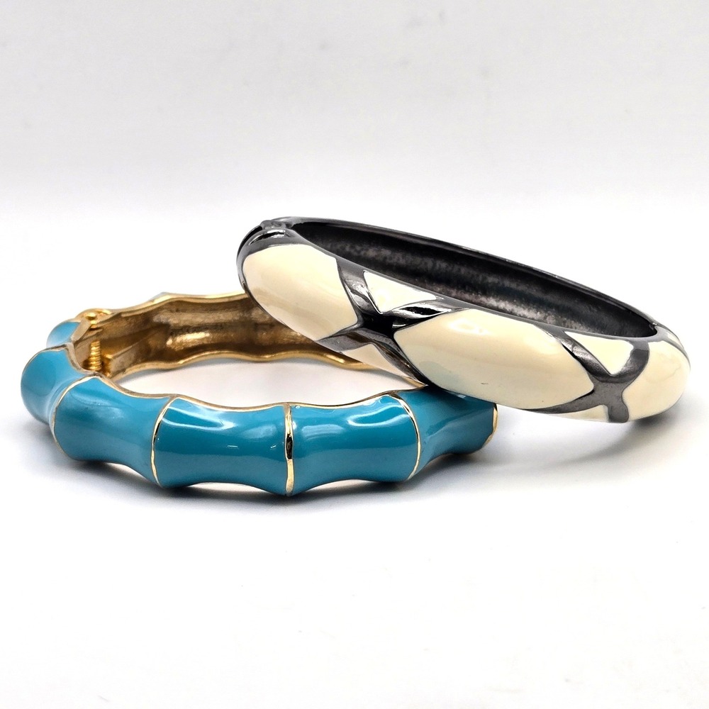 Set‎ of 2 Enamel Hinged Bangle Bracelets Teal Bamboo & Cream Geometric Diamond